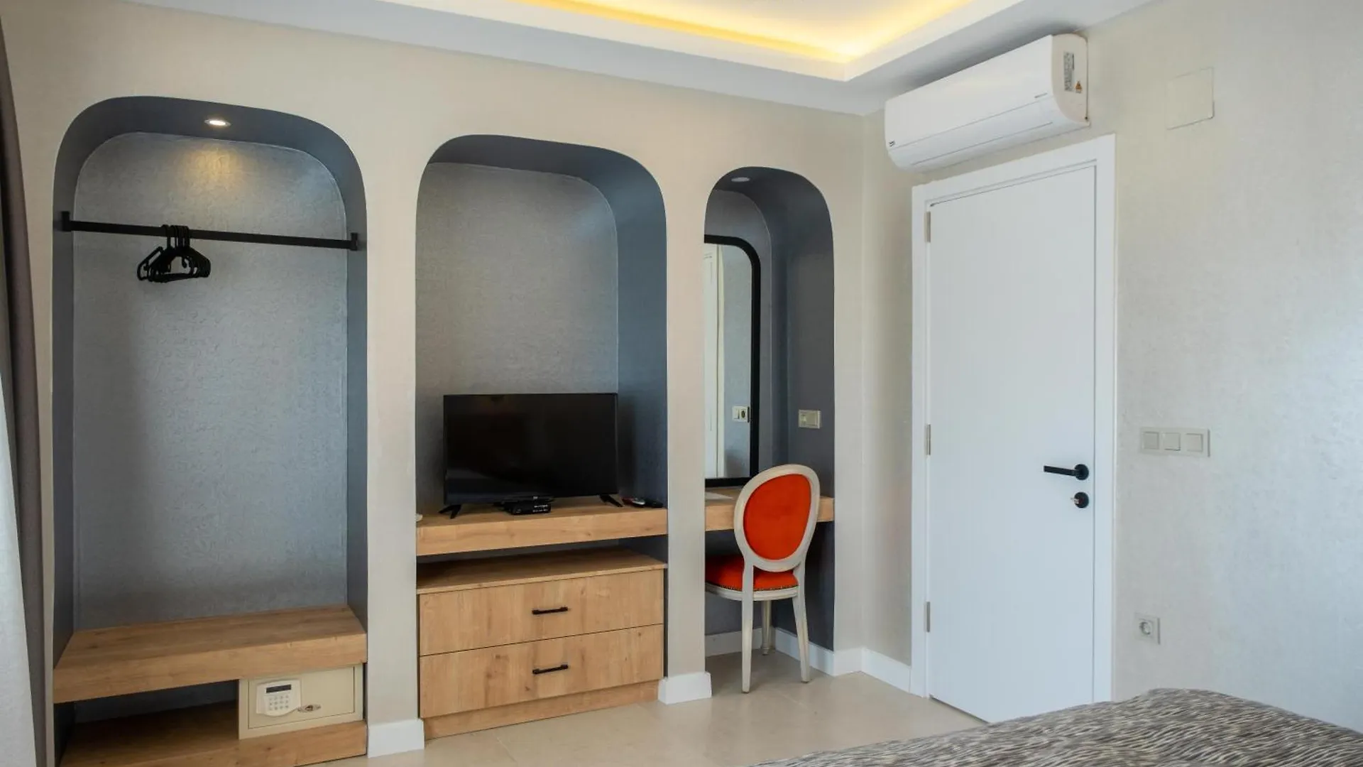 Sea Breeze Hotel And Apartments Oludeniz