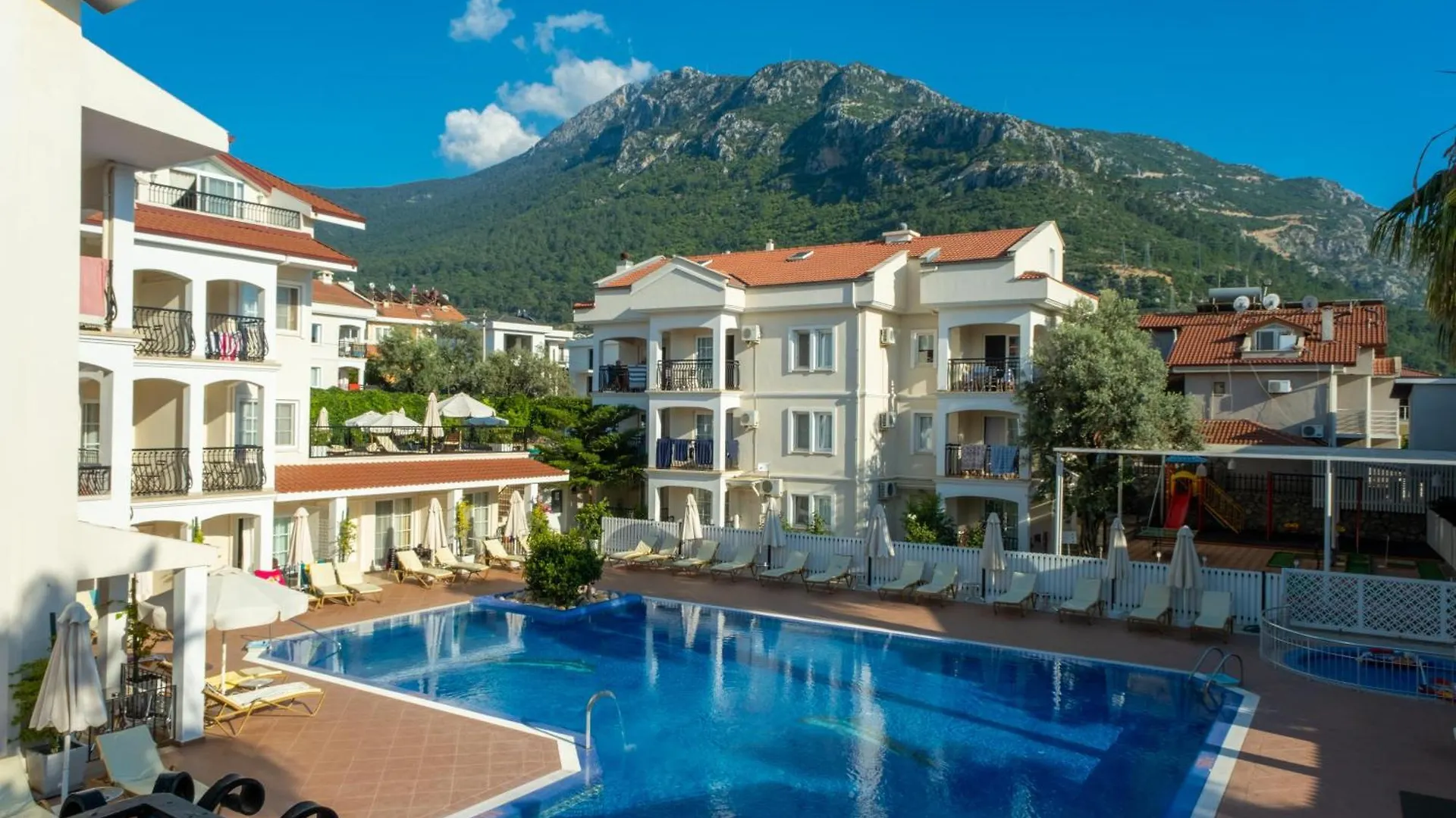 Sea Breeze Hotel And Apartments Oludeniz