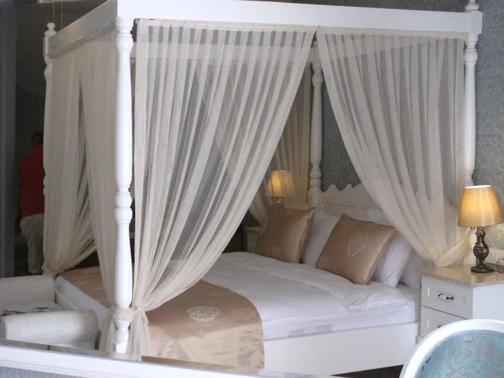 Sea Breeze Hotel And Apartments Oludeniz 4*,
