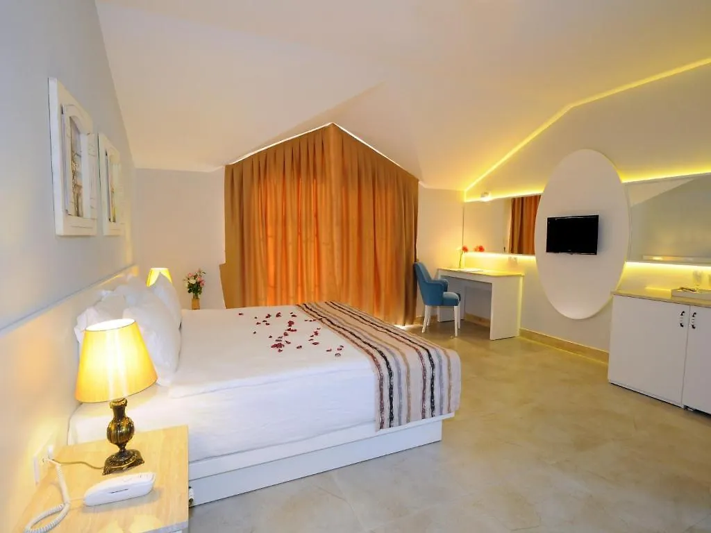 Sea Breeze Hotel And Apartments Oludeniz