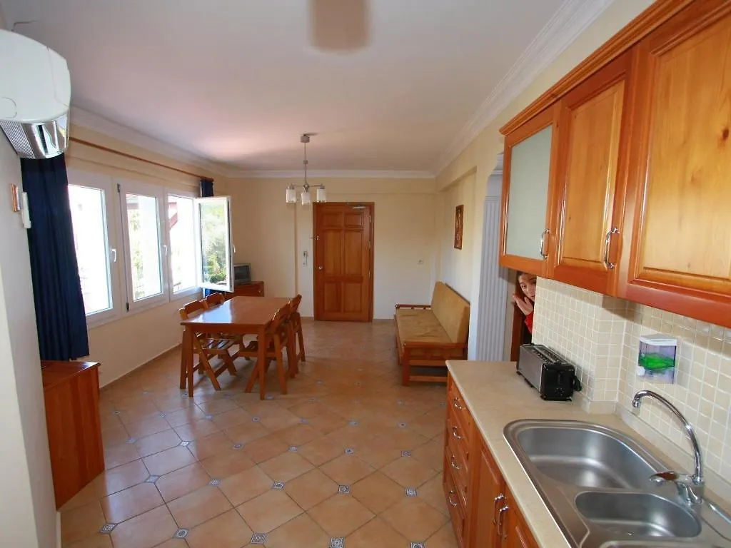 Sea Breeze Hotel And Apartments Oludeniz